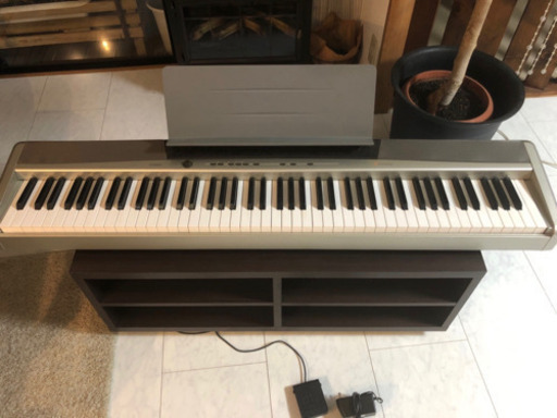 電子ピアノ casio privia px-120 電子ピアノ CASIO PX-120 電子ピアノ