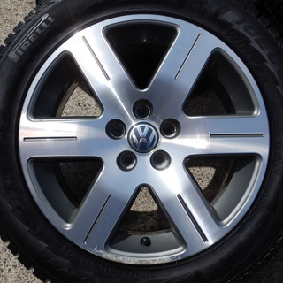 ニュービートル純正　16インチ　スタッドレス付き　ゴルフ、ボーラにも！