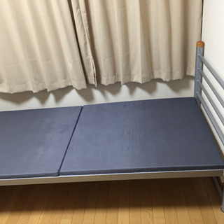 シングルサイズパイプベッド