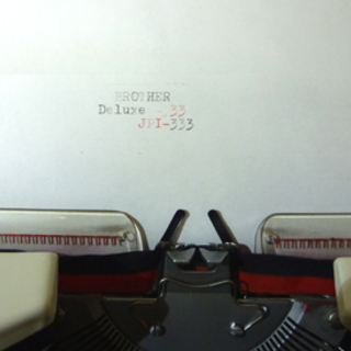 BROTHER/ブラザー 手動英字式ポータブルタイプライター Deluxe333