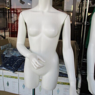 女子用 マネキン 腕付 ディスプレイトルソー 中古品