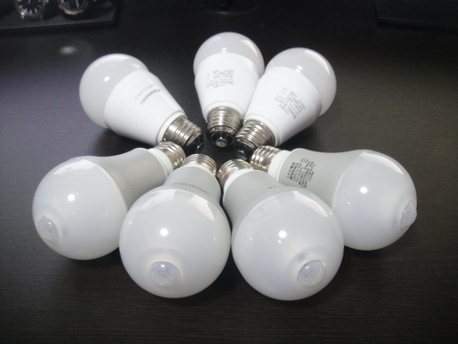 Pnasonic 　LED電球7個セット　人感センサー＆光色切り替えタイプ