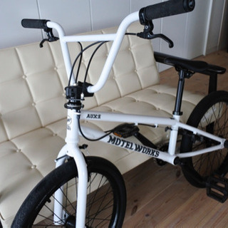 新品BMX】MOTELWORKS AUX: E