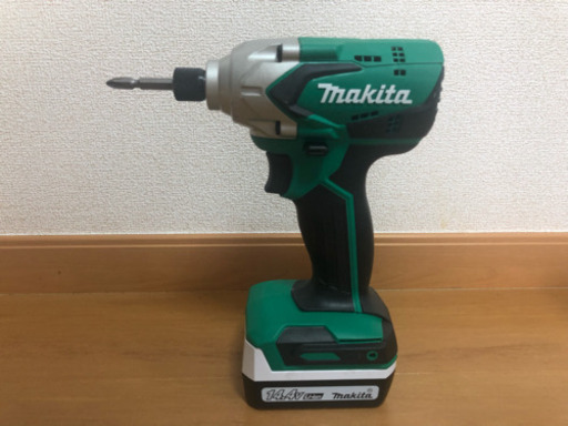 ご成約済【マキタ製】充電式インパクトドライバー ※バッテリー2つ付き