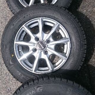 スタッドレスタイヤ ホイール 4本 GOODYEAR