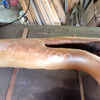 材木】杉板 角材 原木 倉庫保管いろいろ（引き取り限定）