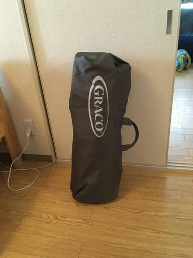 ベビーベッド、家具 Graco Travel crib
