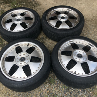 215/45/17  pcd114.3  5穴  +48