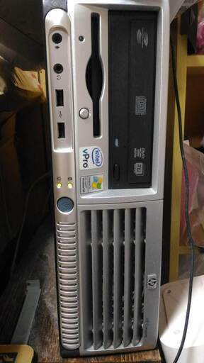 HP　デスクトップパソコン　モニター付き