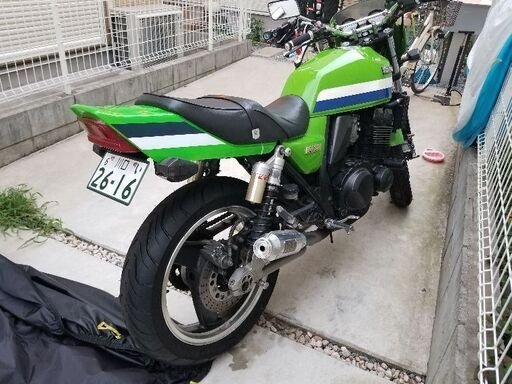 カワサキ ZRX400