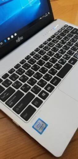 薄型・軽量・高性能ノートパソコン】 第6世代core i5 新品SSD240GB