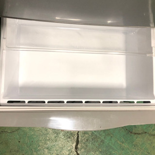 上に電子レンジを置いて使える3ドア冷蔵庫！ SANYO 255L ☆近隣 