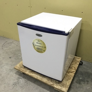 QB996 【稼働品】 電気冷蔵庫 一人用 小型冷蔵庫 コンパク...