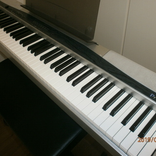 カシオ電子ピアノ　PX100  電源　ペダル　譜面台   スタンド付