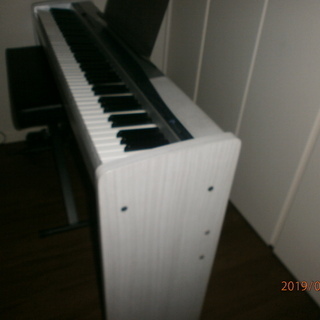 カシオ電子ピアノ PX100 電源 ペダル 譜面台 スタンド付