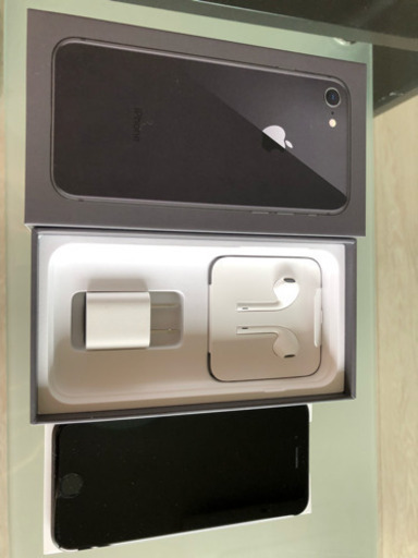 スマートフォン iPhone 8 space gray 64GB