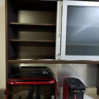 1万円に値下げします。パモウナ120センチ食器棚