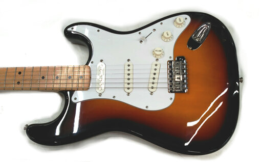 【FENDER JAPAN ST-43】ｴﾚｷｷﾞﾀｰ販売中