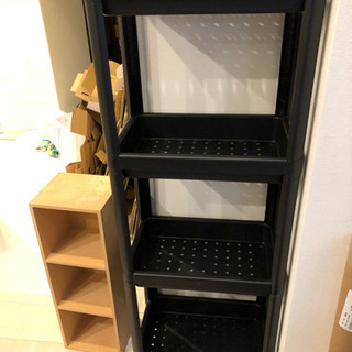 棚（写真右）IKEA VESKEN 新品未使用