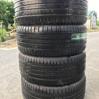 数々の賞を受賞 社外ホイール付き4本セット WORK VARIANZA 19X8J ET40 5X114.3 その他