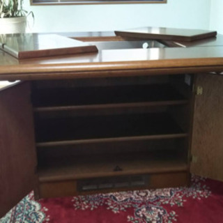 収納付きダイニングテーブル