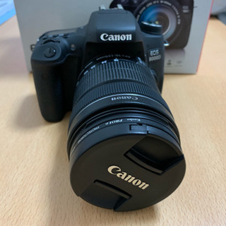 Canon EOS 8000d