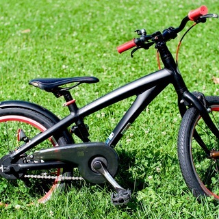 BRIDGESTONE] Levena(レベナ)18吋 キッズサイクル ブリヂストン レベナ