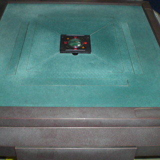 中古品 9月の特価品 引取歓迎 調整済 全自動麻雀卓 雀