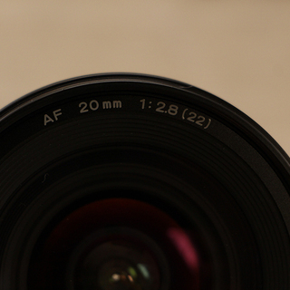 MINOLTA ミノルタ AF 20mm F2.8 単焦点レンズ フード付(9EP810wYGG)