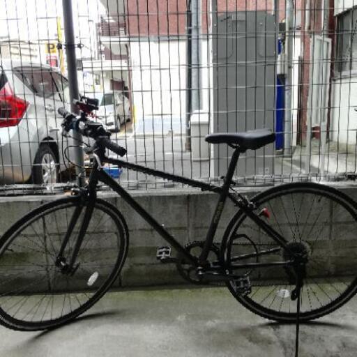 クロスバイク黒700x28c1年使用スマホホルダー ライト付き Yuta 門前仲町のクロスバイクの中古あげます 譲ります ジモティーで不用品の処分