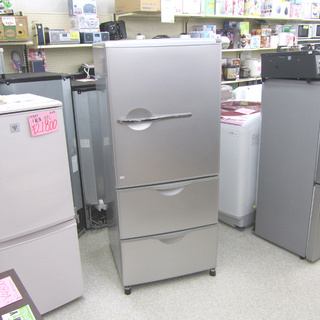 ☆2610設置まで対応 SANYO　人気モデル　大型冷蔵庫　255L 冷蔵庫 255L SANYO シルバー SR-261P 幅59.6×奥65.6×高140.5cm 3ドア