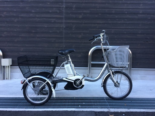 地域限定　ブリヂストン　アシスタワゴン　三輪　新基準　12,8AH　パスワゴン　カロヤカライフ　神戸市　電動自転車