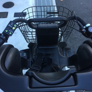 地域限定 ヤマハ パスバビー 三人乗り 新基準 20インチ 子供乗せ 12