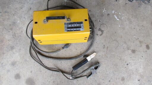 アーク溶接機 スズメルト120 動作品 100/200V