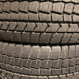 良品‼️215/65R16