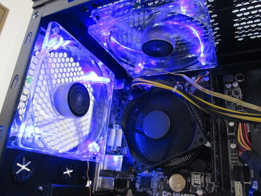 美品 Pcケース Cpu I5 4590 Ga H81m D3v Jp あかとんぼ 河内小阪のデスクトップパソコンの中古あげます 譲ります ジモティーで不用品の処分 美品 Pcケース Cpu I5 4590 Ga H81m D3v Jp あかとんぼ 河内小阪のデスクトップパソコンの中古あげます 譲ります ジモティーで不用品の処分