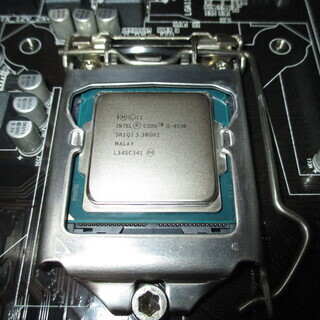 【美品】PCケース+CPU i5-4590+ GA-H81M-D3V-JP