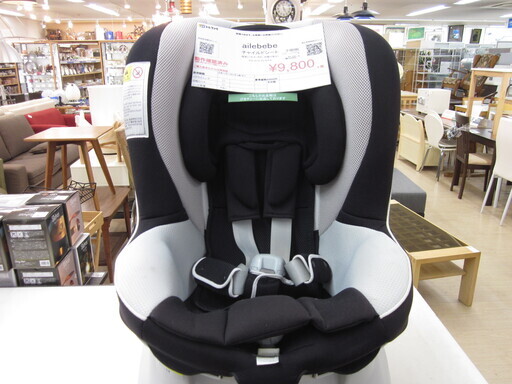 安心の保証付！クリーニング済み！AILEBEBE（エールベベ）のKURUTTOntプレミアムチャイルドシートです！