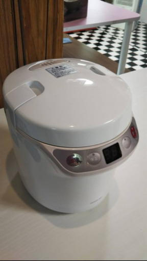 【リサイクルサービス八光　田上店】未使用品　コイズミ 小型炊飯器 ライスクッカーミニ ホワイト (0.5~1.5合) KSC-1511/W
