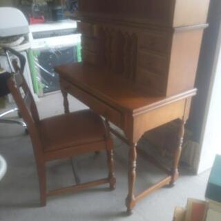 横浜ダニエル アンティーク調 ライティングデスク ビューロー 樺材