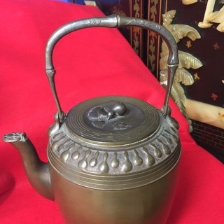 【鉄瓶】使用保管品  在銘 紋 銅提 銅蓋 鉄瓶 鉄壺