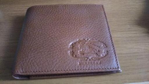 【新品】【未使用】【箱付き】BURBERRYの本革財布