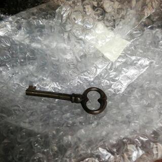 612　イギリスアンティーク クローゼット