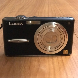 デジカメ Panasonic LUMIX  品番 DMCーFX30 
