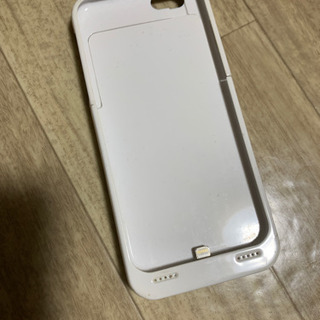 iPhone6の充電式ケース