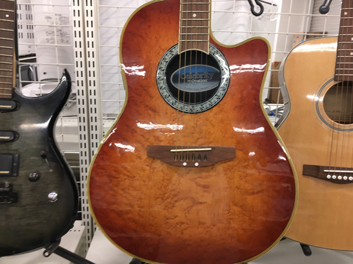 Ovation エレアコギター Celebrity CS157