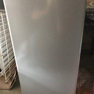 冷蔵庫　品番　SR-81G  