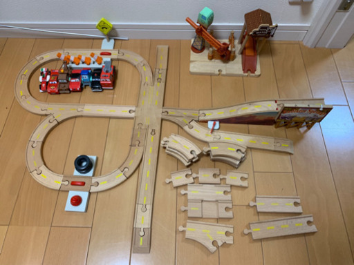 【お取引中】カーズ レース 木製 ブリオセット