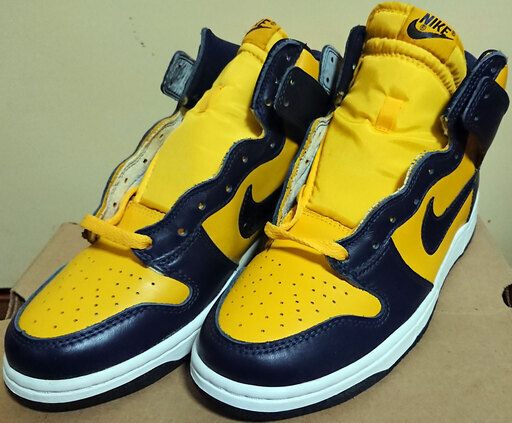 新品未使用 箱付 絶版◆ナイキ ダンク ハイ ☆ NIKE DUNK HIGH ☆ 98年 復刻 US 9/27◆紺黄 デッドストック　ミシガン