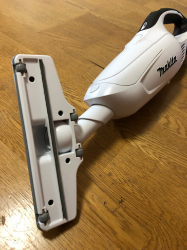 【取引終了】MAKITA クリーナー 本体+付属品